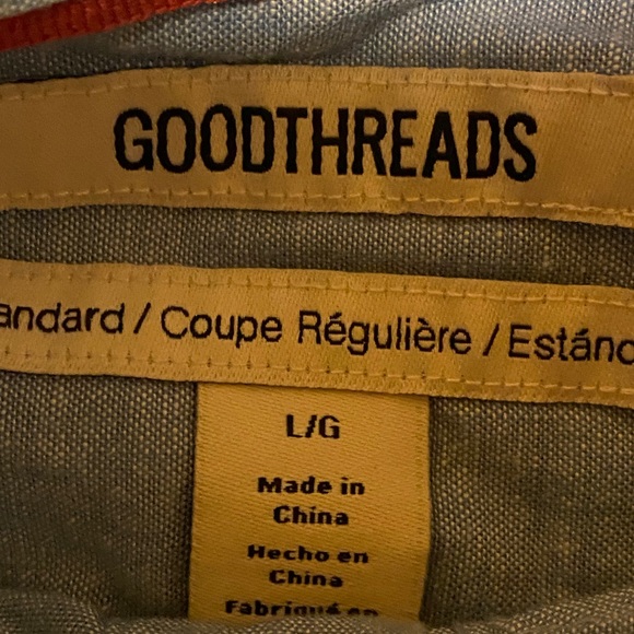 Short sleeved casual shirt - Picture 2 of 2